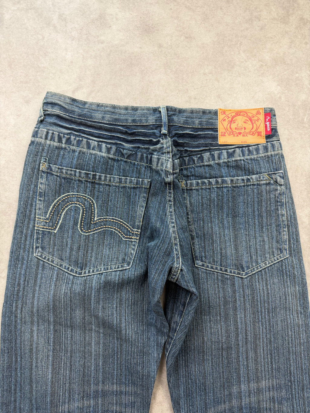 Evisu Jeans (M-L)