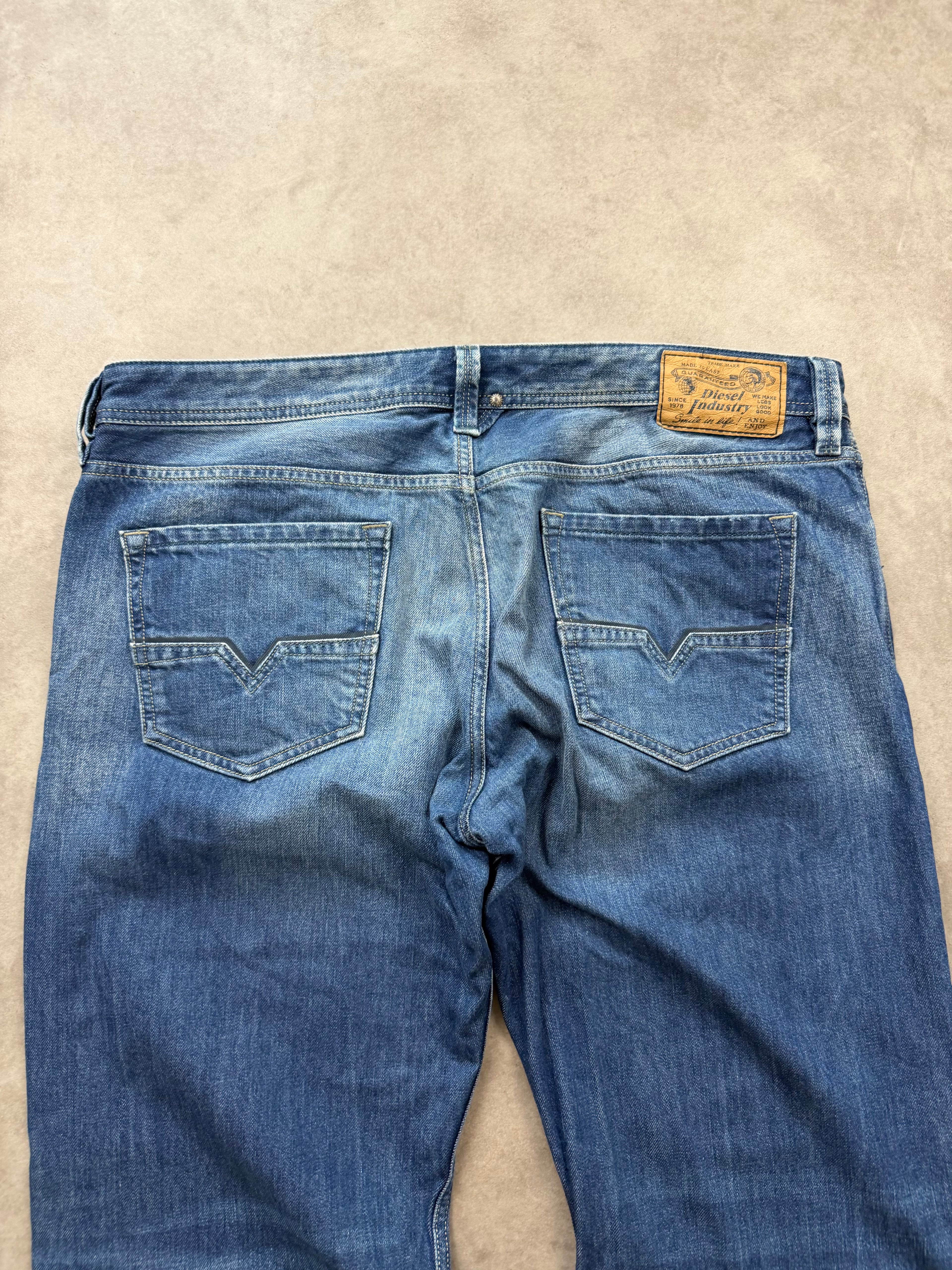Diesel Jeans (XL)