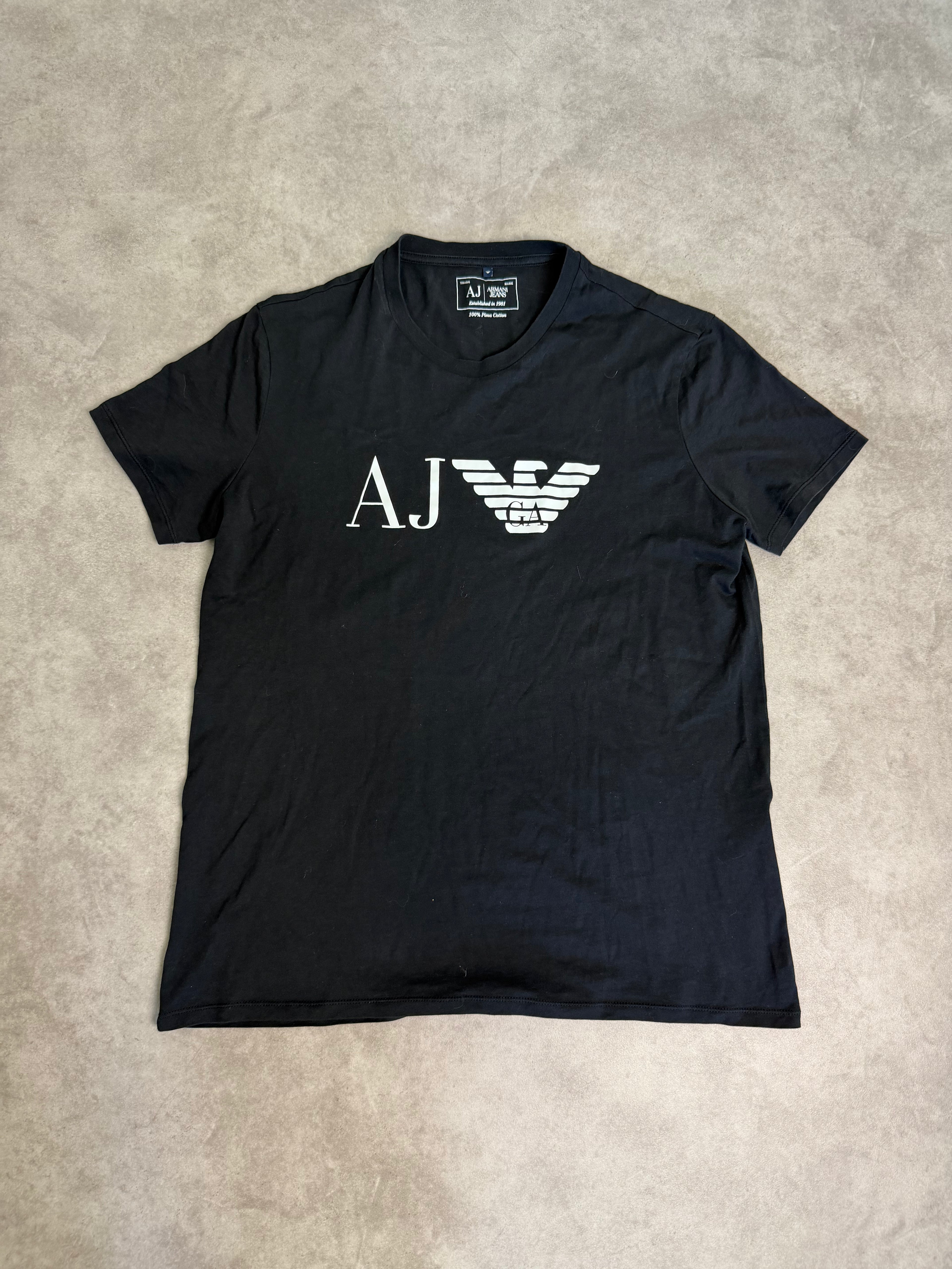 Armani T-Shirt (XL)