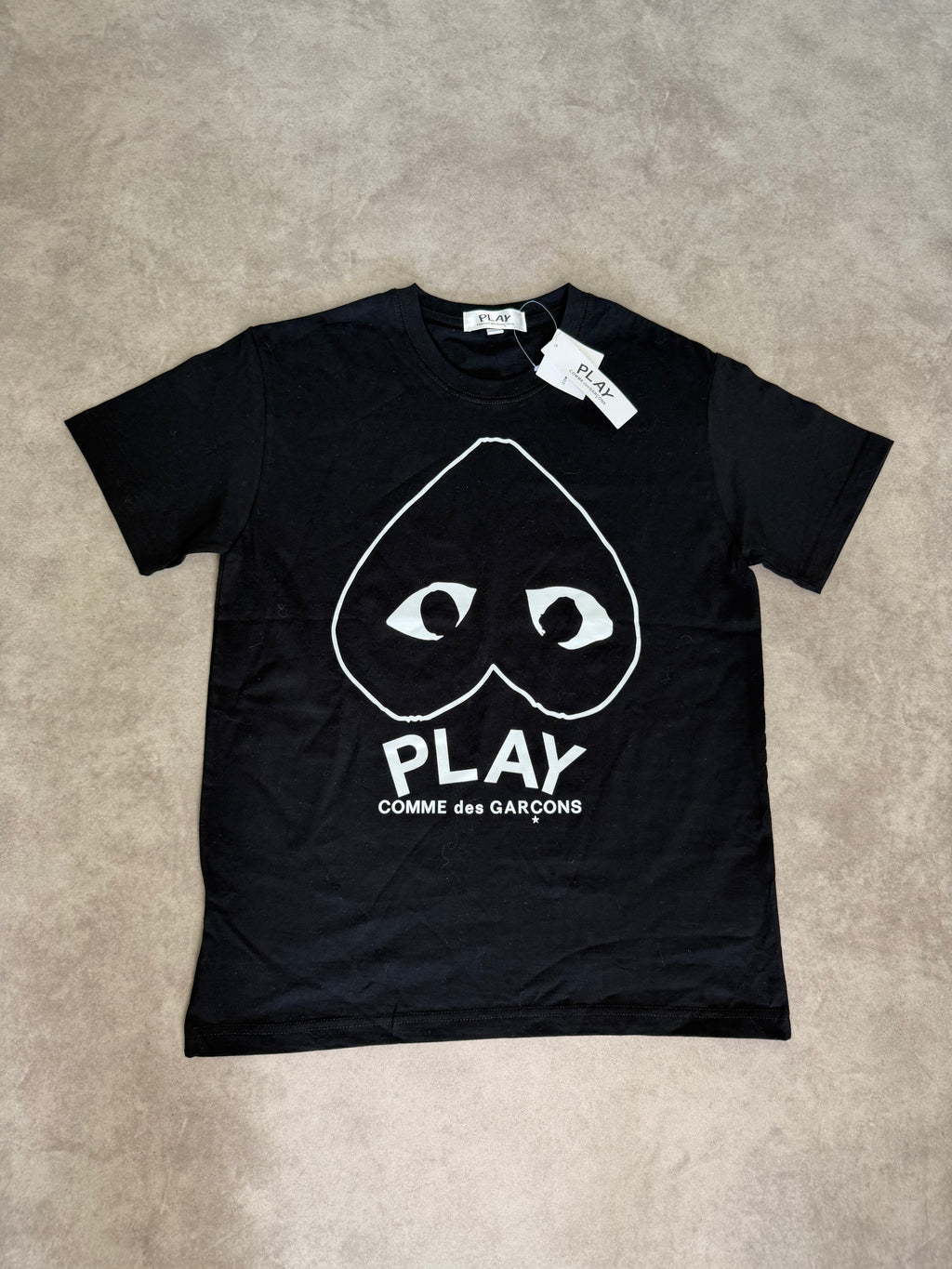 Comme Des Garçons Play T-Shirt (XL)