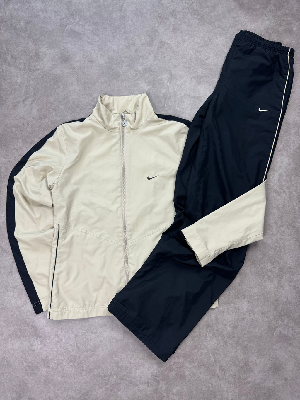 Nike Tracksuit Women (S)